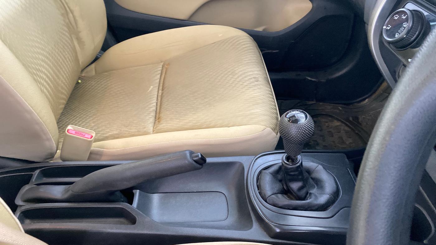2015 Honda City 1.5L I-VTEC E MT, Petrol, Manual, 43,932 km, Gear Lever