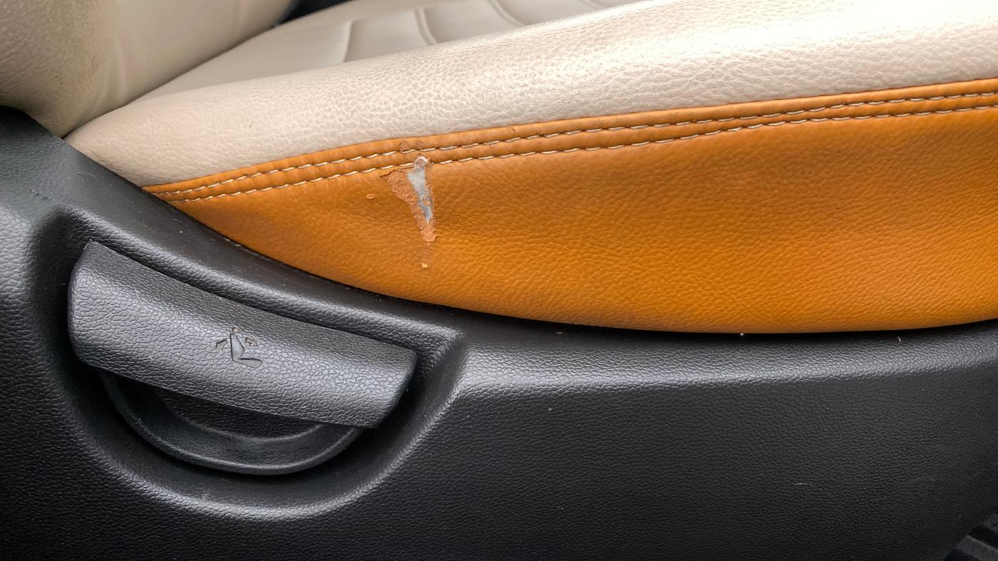 2019 Hyundai Grand i10 SPORTZ 1.2 KAPPA VTVT, Petrol, Manual, 35,423 km, Driver Side Adjustment Panel
