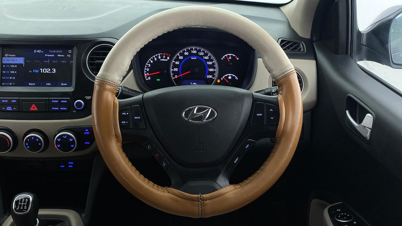 2019 Hyundai Grand i10 SPORTZ 1.2 KAPPA VTVT, Petrol, Manual, 35,423 km, Steering Wheel Close Up