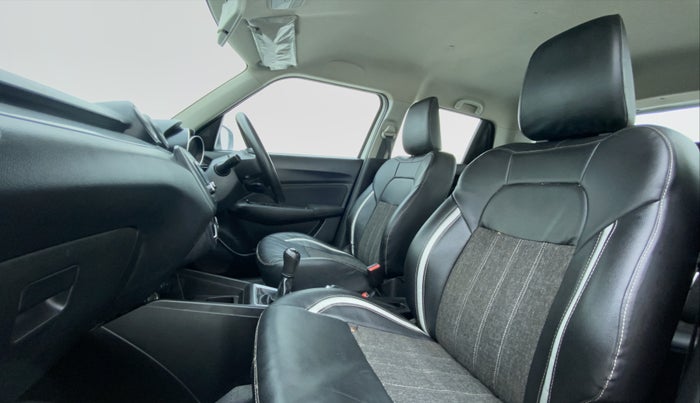 2018 Maruti Swift VXI D, Petrol, Manual, 46,582 km, Right Side Front Door Cabin
