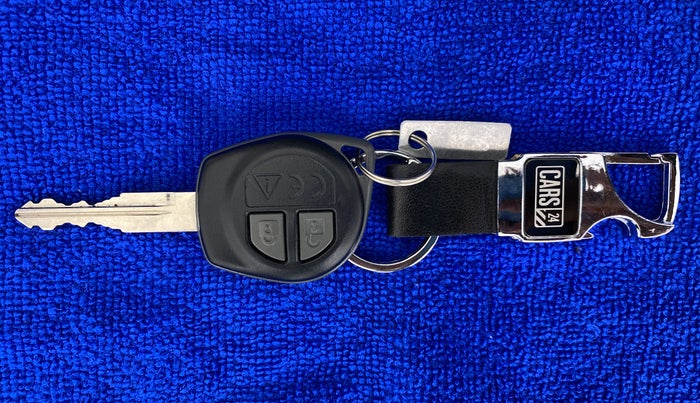 2018 Maruti Swift VXI D, Petrol, Manual, 46,582 km, Key Close Up