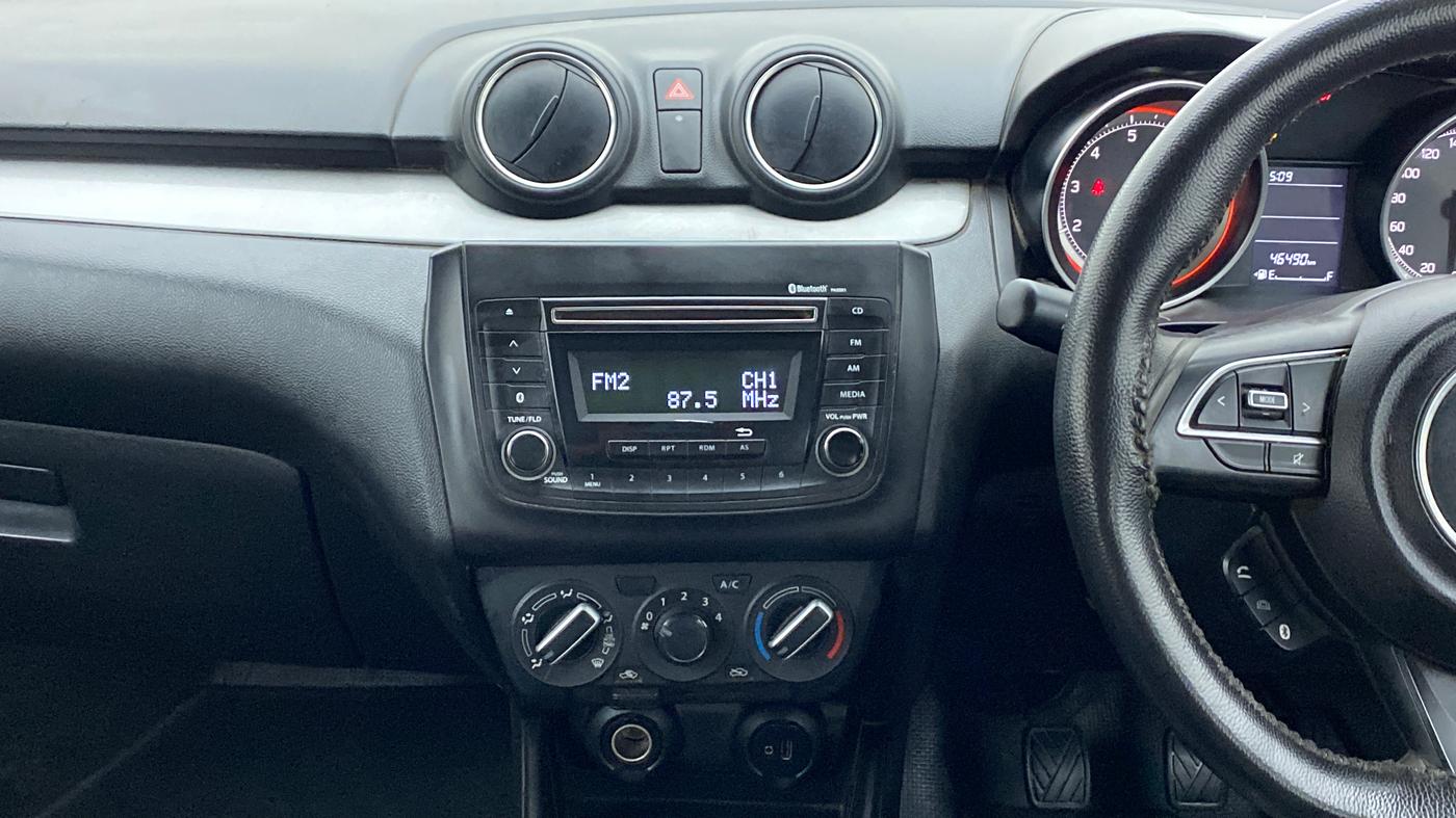 2018 Maruti Swift VXI D, Petrol, Manual, 46,582 km, Air Conditioner