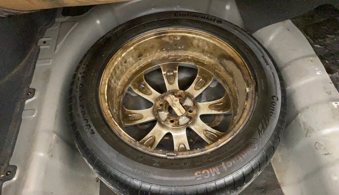 2013 Hyundai Verna FLUIDIC 1.6 VTVT SX, Petrol, Manual, 1,35,690 km, Spare Tyre