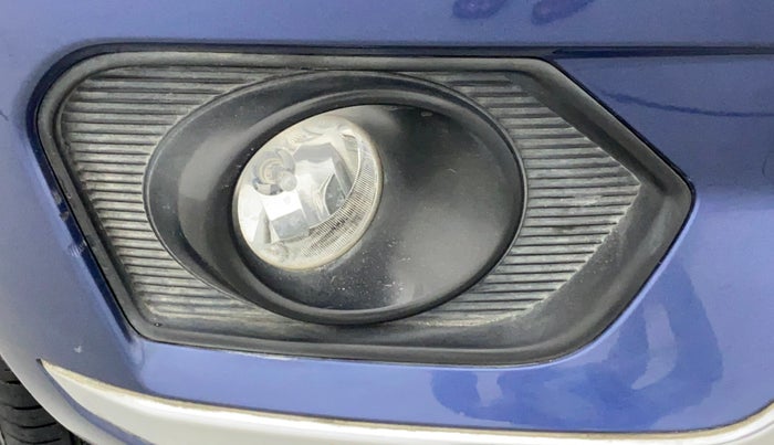 2018 Maruti Dzire VXI AMT, Petrol, Automatic, 16,568 km, Right fog light - Not working