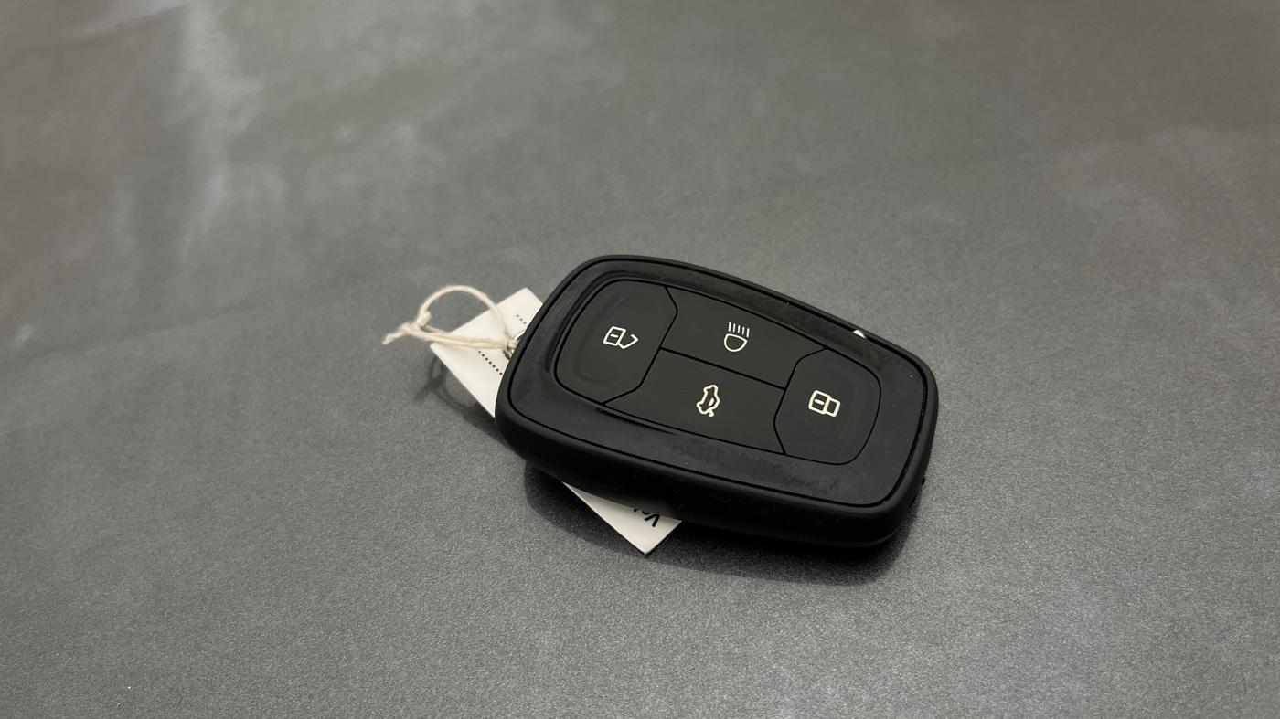 2022 Tata TIGOR XZ PLUS PETROL, Petrol, Manual, 73,279 km, Key Close Up