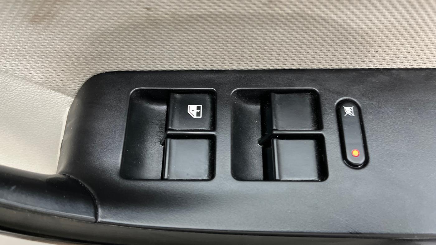 2022 Tata TIGOR XZ PLUS PETROL, Petrol, Manual, 73,279 km, Driver Side Door Panels Control
