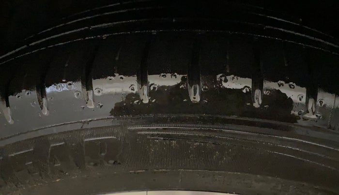 2021 MG HECTOR SHARP 1.5 PETROL CVT, Petrol, Automatic, 20,630 km, Left Front Tyre Tread