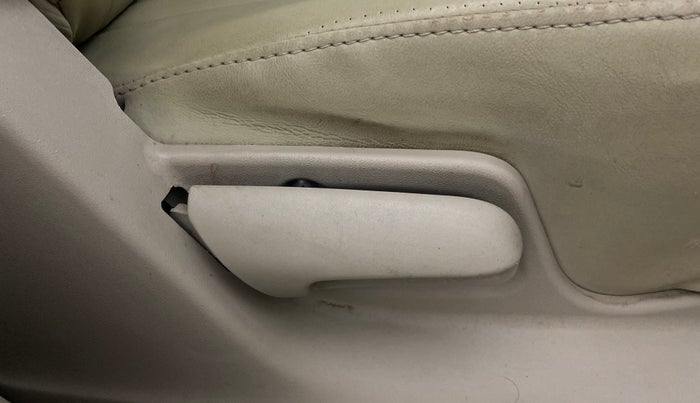 2018 Maruti Ertiga VXI, Petrol, Manual, 47,421 km, Driver Side Adjustment Panel