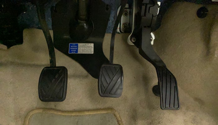 2016 Maruti Ertiga ZXI+, Petrol, Manual, 31,235 km, Pedals