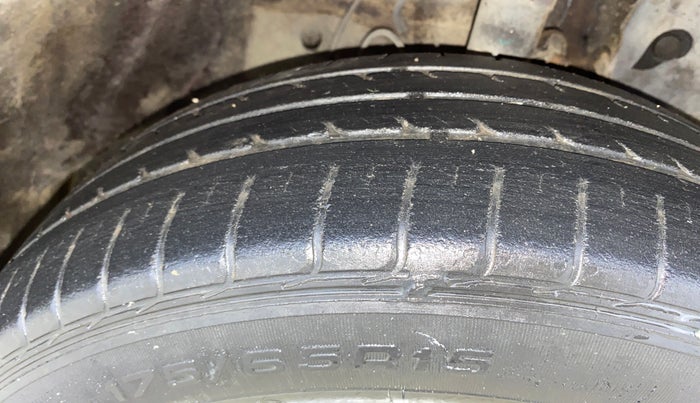 2017 Honda Jazz 1.2L I-VTEC V, Petrol, Manual, 24,415 km, Right Front Tyre Tread