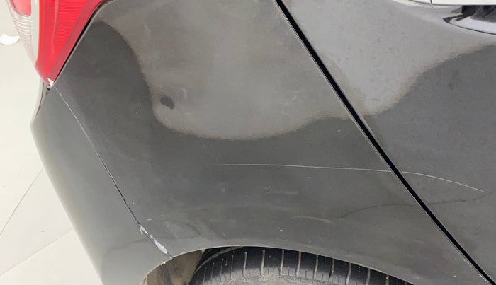 2014 Hyundai Grand i10 ASTA AT 1.2 KAPPA VTVT, Petrol, Automatic, 31,970 km, Right quarter panel - Slightly dented