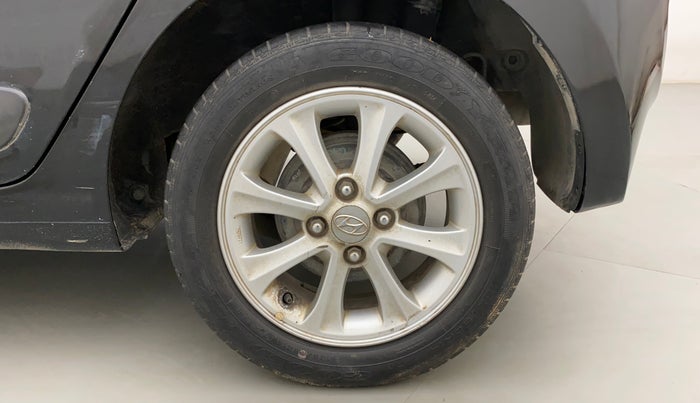 2014 Hyundai Grand i10 ASTA AT 1.2 KAPPA VTVT, Petrol, Automatic, 31,970 km, Left Rear Wheel
