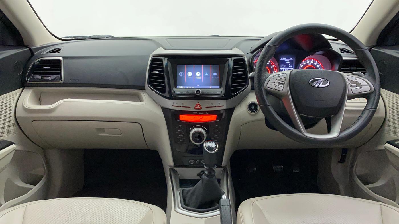 2022 Mahindra XUV300 W8(O) TURBO GDI, Petrol, Manual, 16,155 km, Dashboard