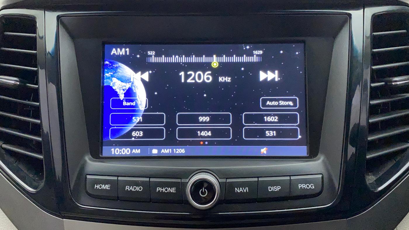2022 Mahindra XUV300 W8(O) TURBO GDI, Petrol, Manual, 16,155 km, Infotainment System