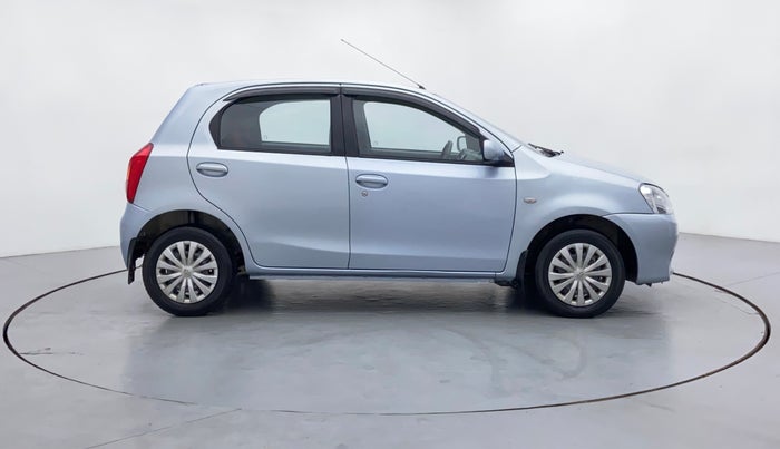 2011 Toyota Etios Liva G, Petrol, Manual, 34,111 km, Right Side View