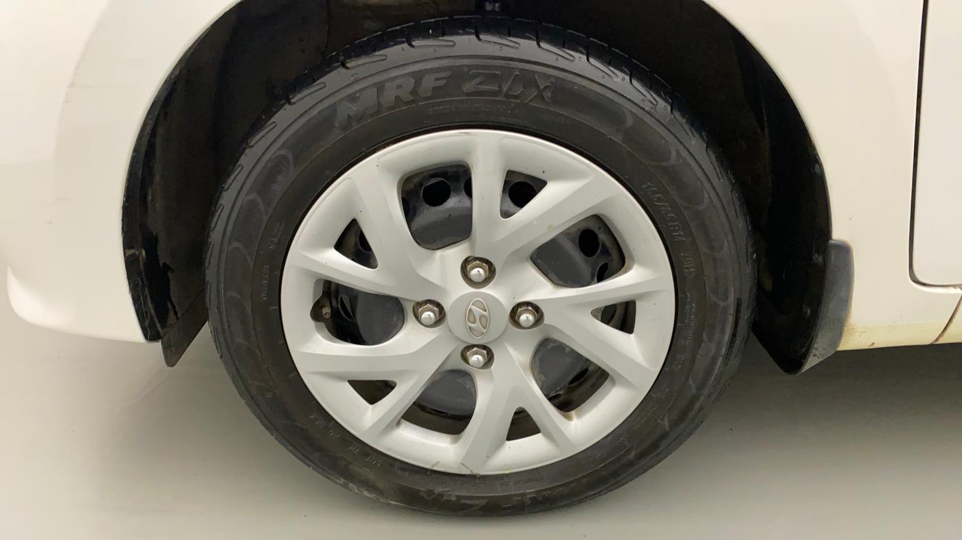 2017 Hyundai Grand i10 MAGNA 1.2 KAPPA VTVT, Petrol, Manual, 31,527 km, Left Front Wheel