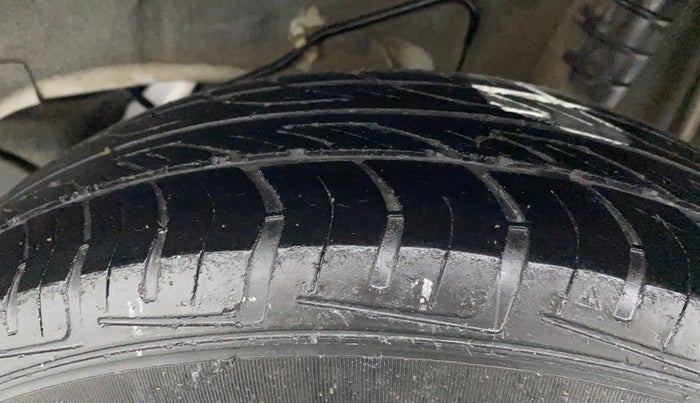 2015 Datsun Go Plus T, Petrol, Manual, 97,380 km, Left Rear Tyre Tread