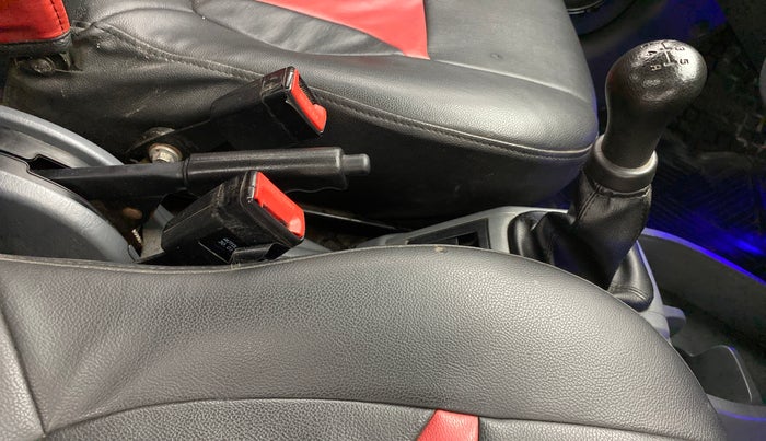 2013 Maruti Alto 800 LXI, Petrol, Manual, 80,700 km, Gear Lever
