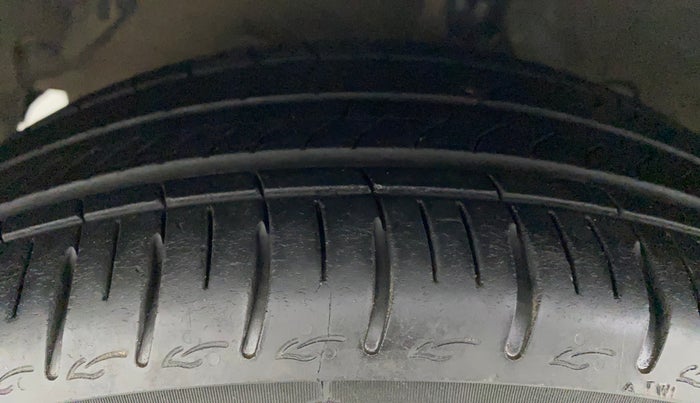 2020 Hyundai GRAND I10 NIOS ASTA AMT 1.2 KAPPA VTVT, Petrol, Automatic, 18,200 km, Left Front Tyre Tread
