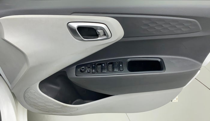 2020 Hyundai GRAND I10 NIOS ASTA AMT 1.2 KAPPA VTVT, Petrol, Automatic, 18,200 km, Driver Side Door Panels Control