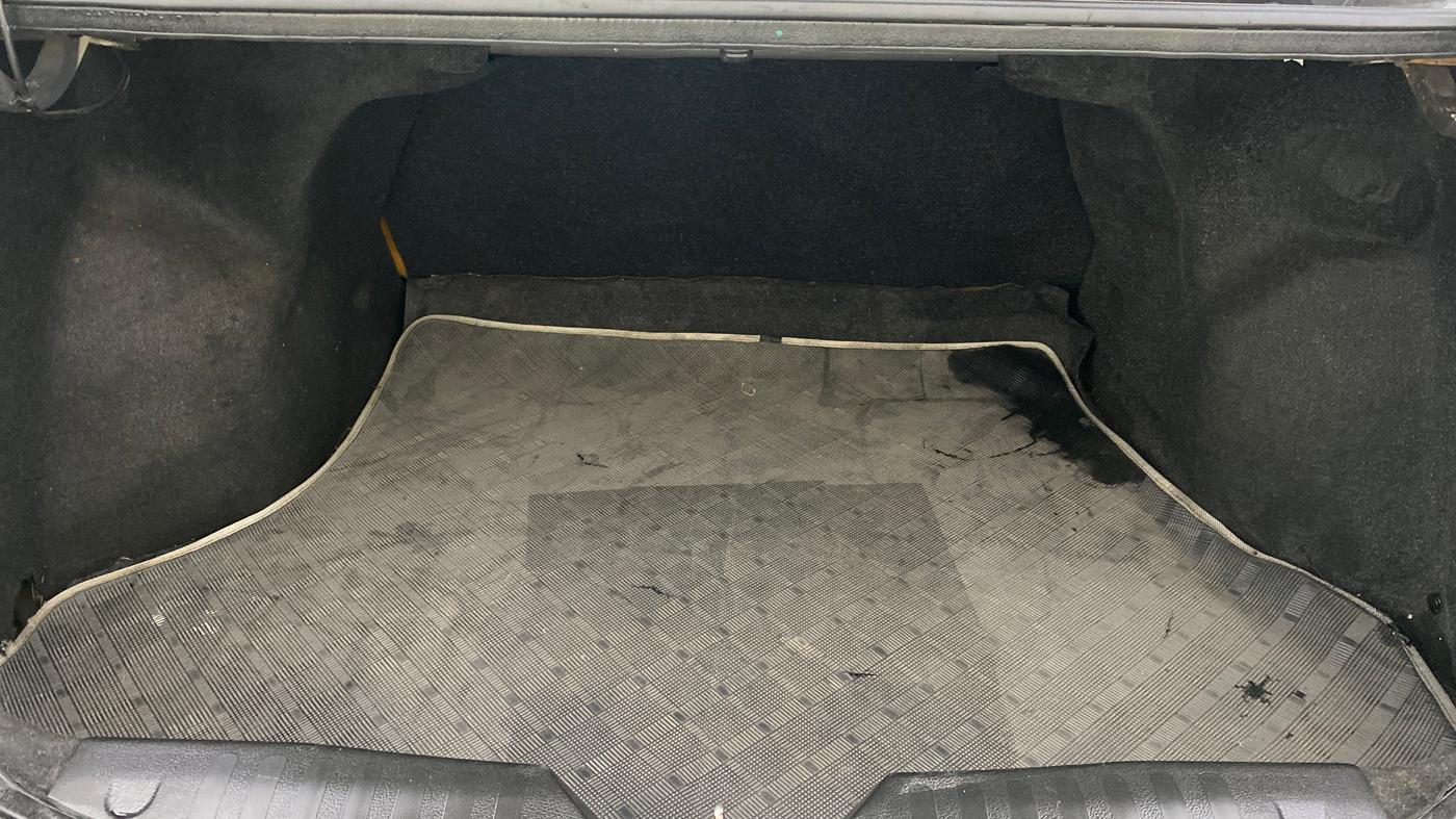 2015 Maruti Ciaz VXI, Petrol, Manual, 74,045 km, Boot Inside