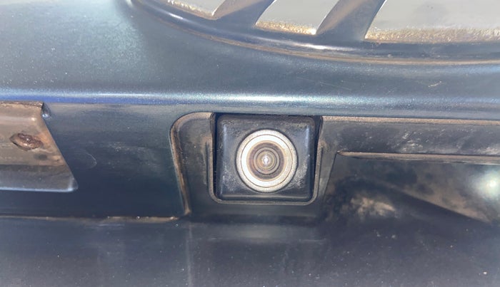2019 Mahindra XUV300 W8 (O) 1.5 DIESEL, Diesel, Manual, 84,648 km, Parking Camera