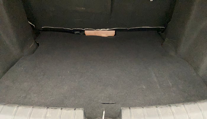 2017 Tata TIGOR XZ (O) PETROL, Petrol, Manual, 40,047 km, Boot Inside