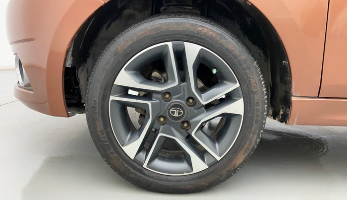 2017 Tata TIGOR XZ (O) PETROL, Petrol, Manual, 40,047 km, Left Front Wheel
