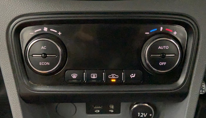 2017 Tata TIGOR XZ (O) PETROL, Petrol, Manual, 40,047 km, Automatic Climate Control