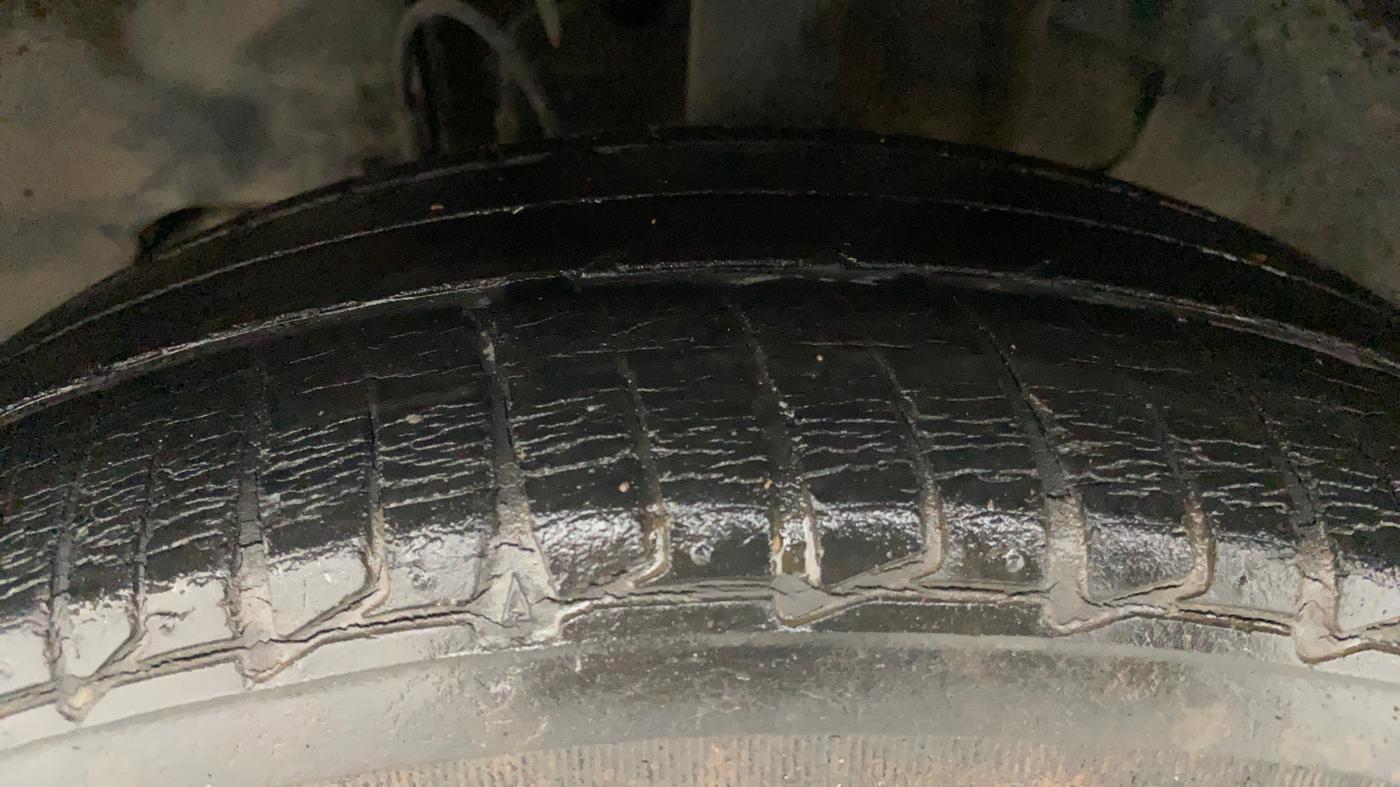 2017 Tata TIGOR XZ (O) PETROL, Petrol, Manual, 40,047 km, Left Front Tyre Tread