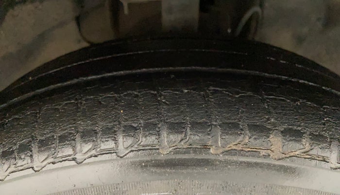 2017 Tata TIGOR XZ (O) PETROL, Petrol, Manual, 40,047 km, Right Front Tyre Tread