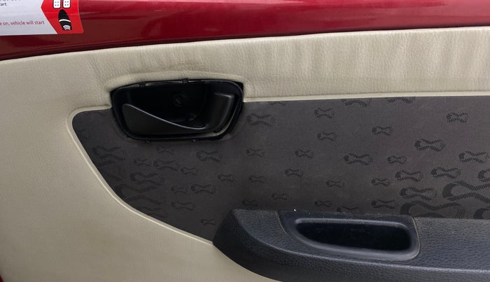 2015 Tata Nano TWIST XTA, Petrol, Automatic, 40,146 km, Driver Side Door Panels Control