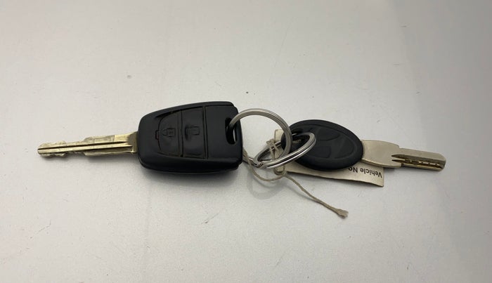 2018 Hyundai Grand i10 SPORTZ 1.2 KAPPA VTVT, Petrol, Manual, 82,935 km, Key Close Up