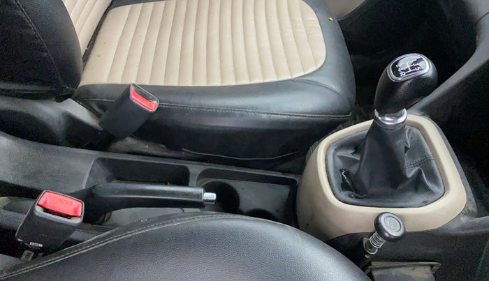 2018 Hyundai Grand i10 SPORTZ 1.2 KAPPA VTVT, Petrol, Manual, 82,935 km, Gear Lever