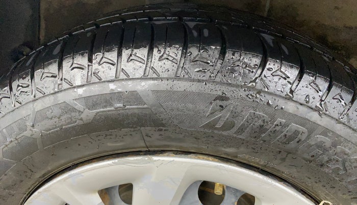 2018 Hyundai Grand i10 SPORTZ 1.2 KAPPA VTVT, Petrol, Manual, 82,935 km, Right Rear Tyre Tread