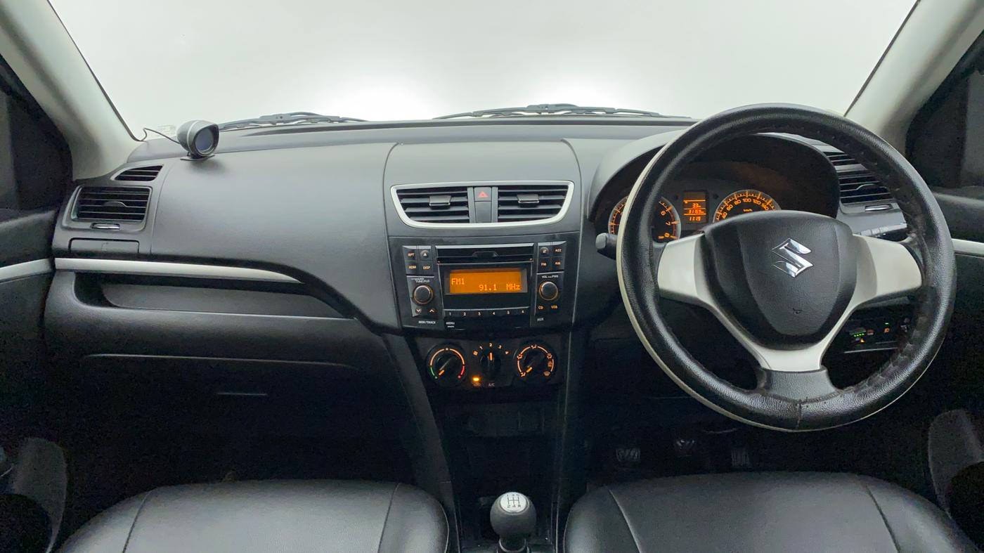 2015 Maruti Swift VXI D, CNG, Manual, 31,645 km, Dashboard