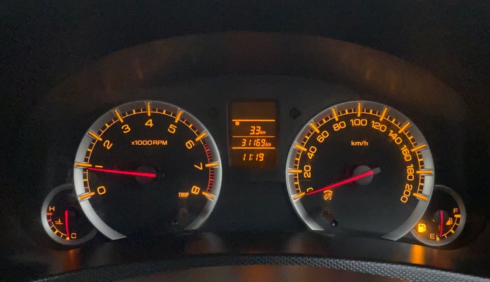 2015 Maruti Swift VXI D, CNG, Manual, 31,645 km, Odometer Image