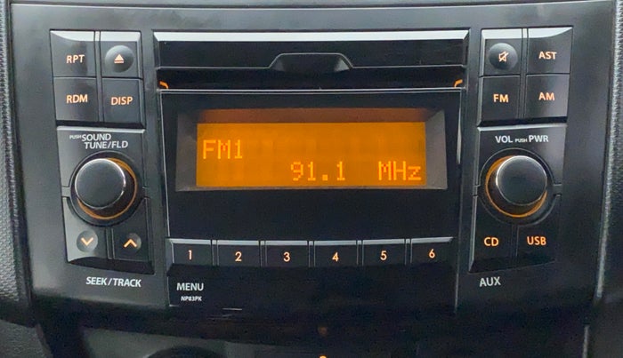 2015 Maruti Swift VXI D, CNG, Manual, 31,645 km, Infotainment System