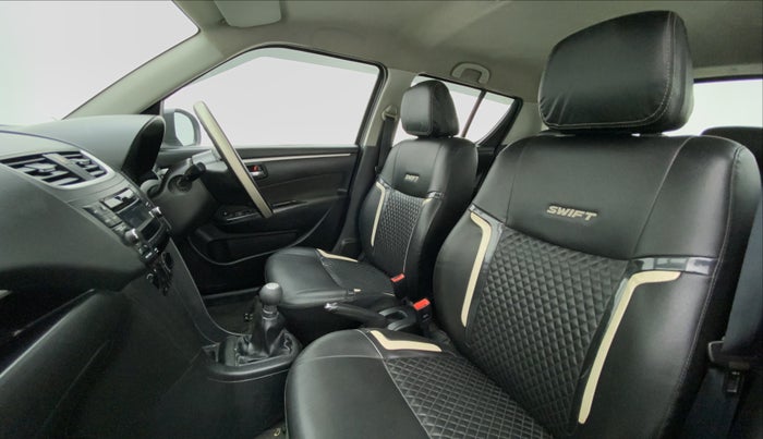 2015 Maruti Swift VXI D, CNG, Manual, 31,645 km, Right Side Front Door Cabin