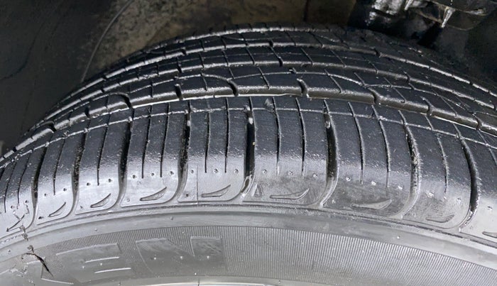 2017 Hyundai Tucson 2WD AT GL DIESEL, Diesel, Automatic, 89,331 km, Right Front Tyre Tread
