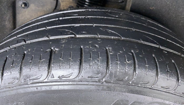 2017 Hyundai Tucson 2WD AT GL DIESEL, Diesel, Automatic, 89,331 km, Right Rear Tyre Tread
