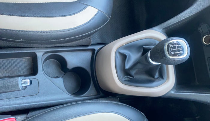 2014 Hyundai Grand i10 ASTA (O) 1.2 KAPPA VTVT, Petrol, Manual, 34,694 km, Gear Lever