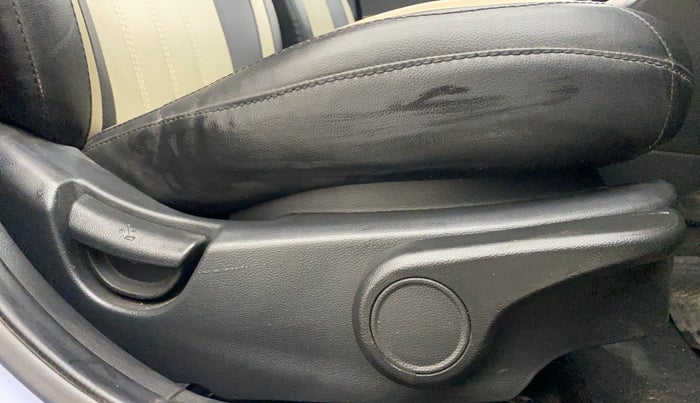 2014 Hyundai Grand i10 ASTA (O) 1.2 KAPPA VTVT, Petrol, Manual, 34,694 km, Driver Side Adjustment Panel