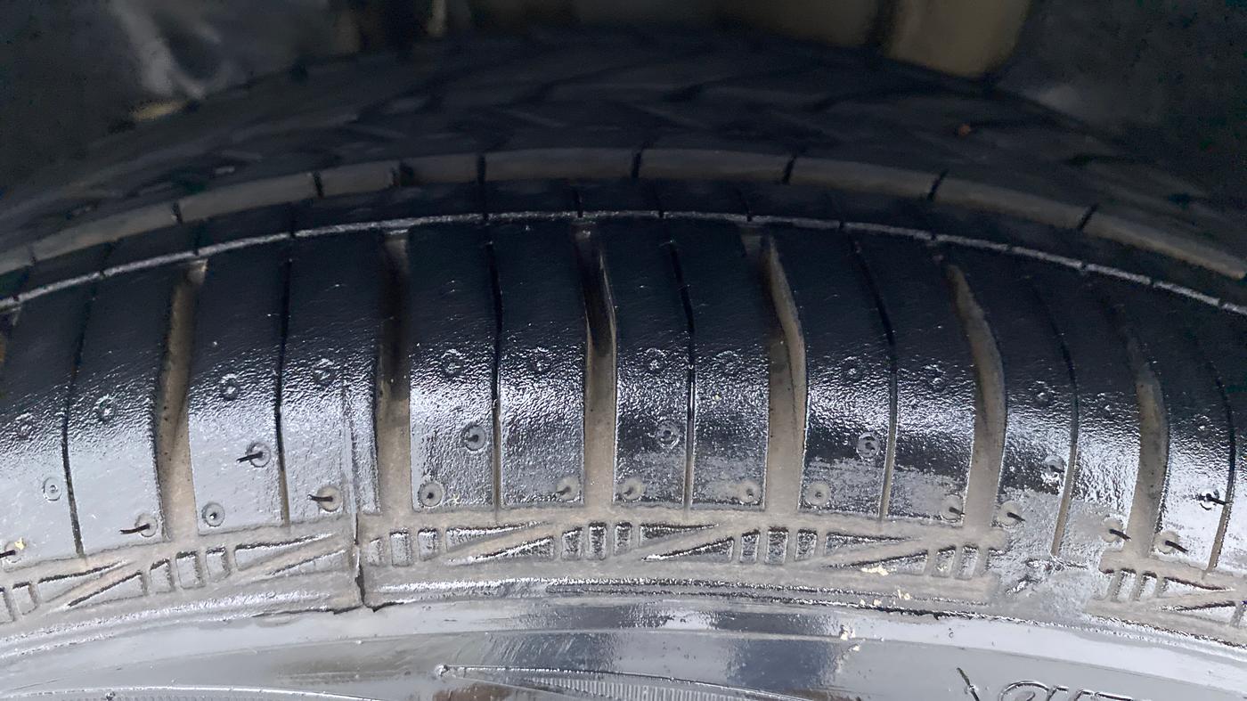 2017 Tata Tiago XZ 1.05 REVOTORQ, Diesel, Manual, 77,189 km, Left Front Tyre Tread