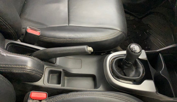 2017 Honda WR-V 1.2L I-VTEC VX MT, Petrol, Manual, 32,575 km, Gear Lever