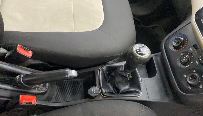 2016 Fiat Punto EVO DYNAMIC 1.2, Petrol, Manual, 60,364 km, Gear Lever