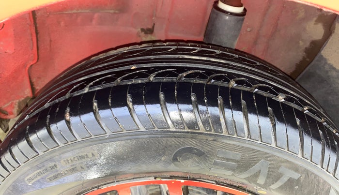 2016 Fiat Punto EVO DYNAMIC 1.2, Petrol, Manual, 60,364 km, Left Rear Tyre Tread