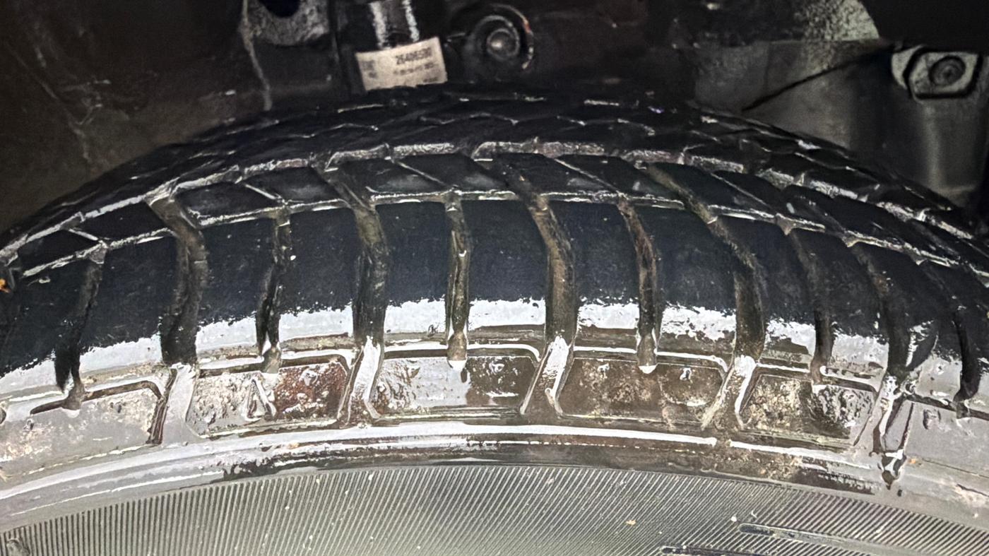 2013 Honda Amaze 1.2L I-VTEC S, Petrol, Manual, 65,948 km, Right Front Tyre Tread