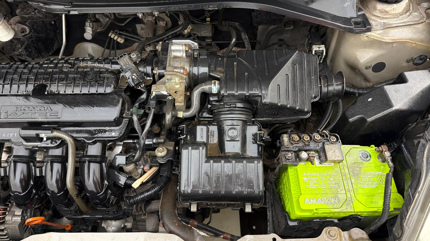 2013 Honda Amaze 1.2L I-VTEC S, Petrol, Manual, 65,948 km, Engine View - Left