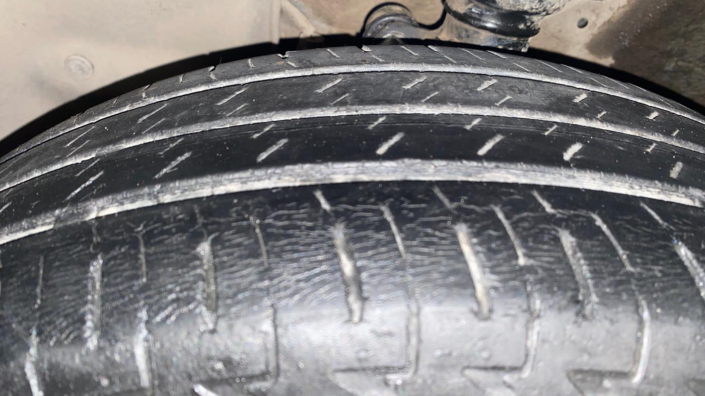 2019 Maruti IGNIS ZETA 1.2, Petrol, Manual, 64,610 km, Left Front Tyre Tread
